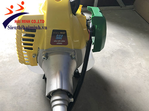 máy cắt cỏ Sharp SP 430