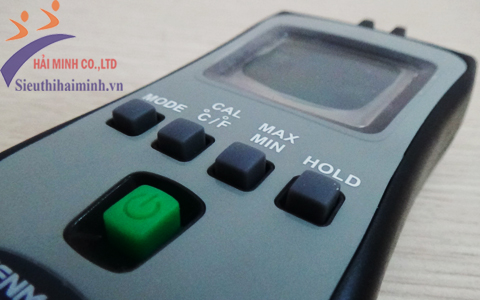 Máy đo nhiệt độ độ ẩm Tenmars TM-730 dễ dàng sử dụng