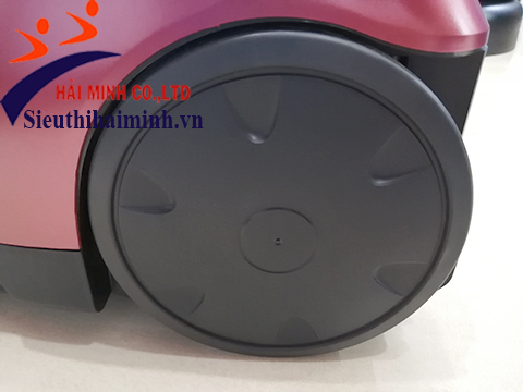 Máy hút bụi MC-CL779RN49 làm sạch mọi ngóc ngách