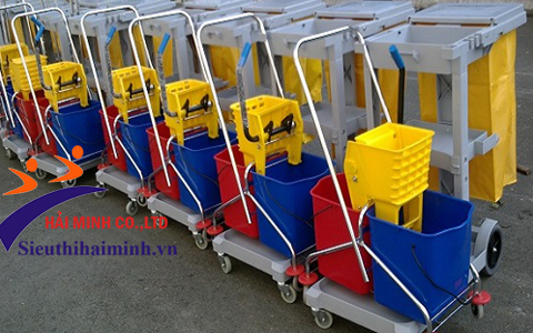 Xe đẩy vắt cây lau nhà HiClean HC071 tiện dụng