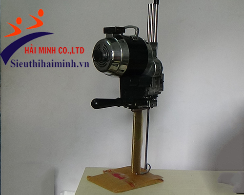 Máy cắt vải đứng Yamafuji AM7512.