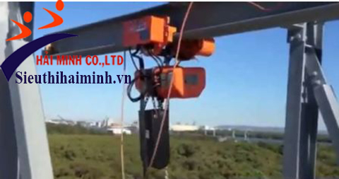 Pa lăng xích điện Hitachi 3 tấn 6 m di chuyển