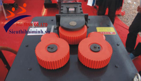 máy uốn thép tròn