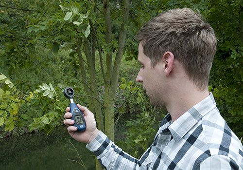 Hướng dẫn sử dụng máy đo tốc độ gió bền lâu hiệu quả