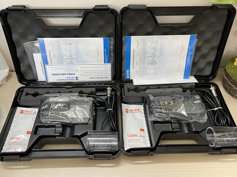 Máy đo độ dẫn EC loại cầm tay HANNA HI8733 chính hãng tại Siêu thị Hải Minh