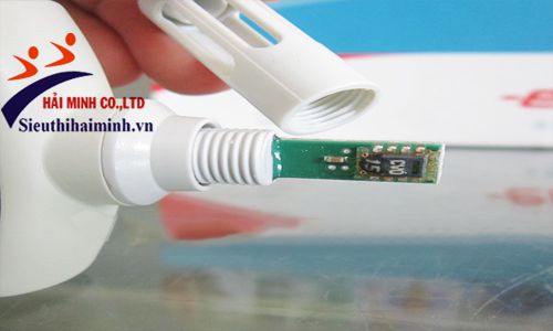Máy đo nhiệt độ độ ẩm không khí EBRO TFH 610
