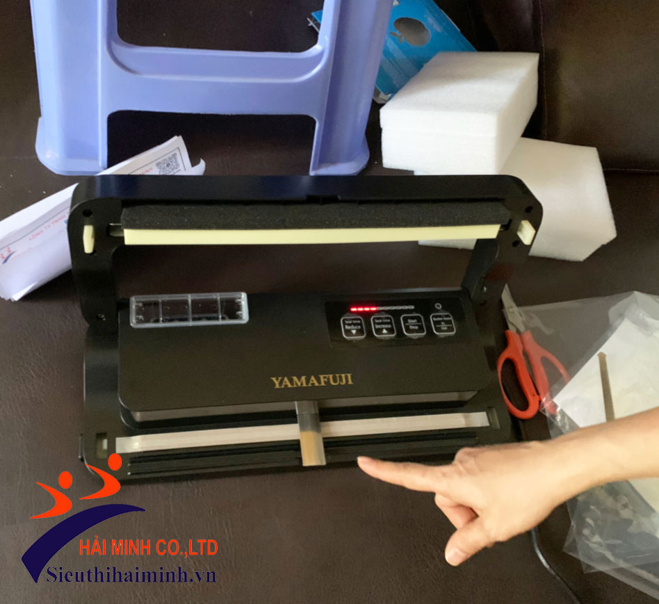 Vì sao nên sử dụng máy hút chân không mini cho gia đình