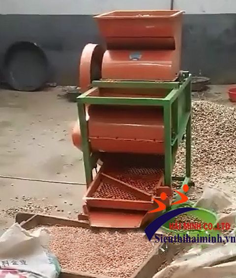 máy bóc vỏ đậu phộng