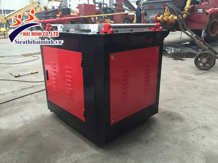 Sử dụng máy bẻ đai cho thời đại công nghiệp 4.0